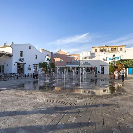 アパート 75 Prokymea- Steps From The Sea, Downtown, Balcony リマソール