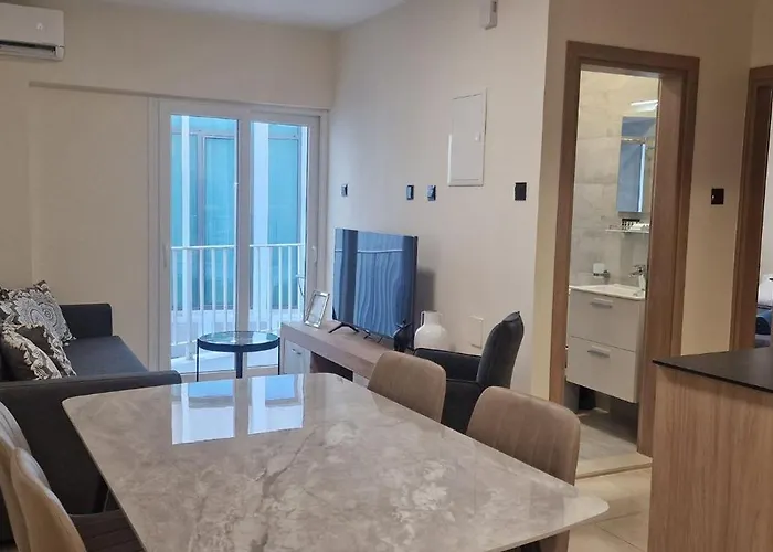 75 Prokymea- Steps From The Sea, Downtown, Balcony