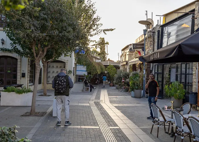 75 Prokymea- Steps From The Sea, Downtown, Balcony Daire Limasol