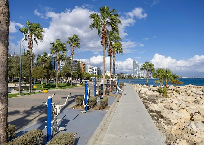 75 Prokymea- Steps From The Sea, Downtown, Balcony * Limasol